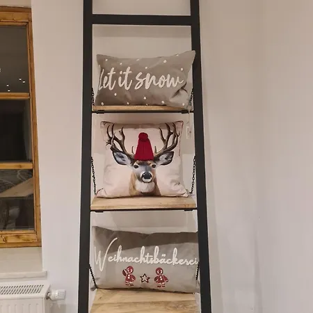Charmante Altbauwohnung Mit Flair In