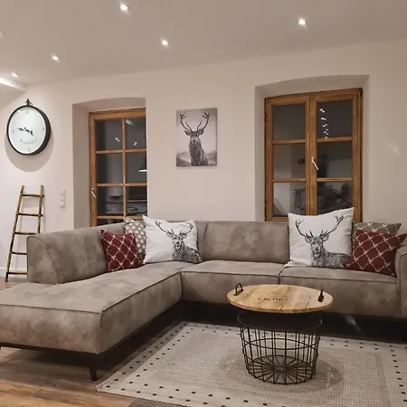 Apartment Charmante Altbauwohnung Mit Flair In *
