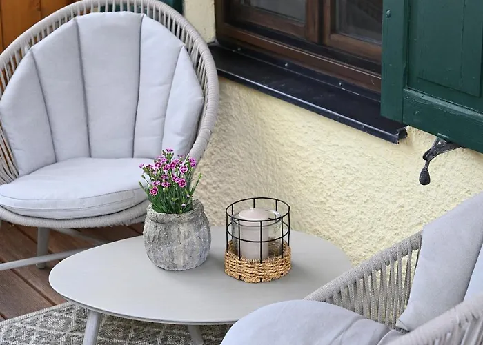 Charmante Altbauwohnung Mit Flair In *